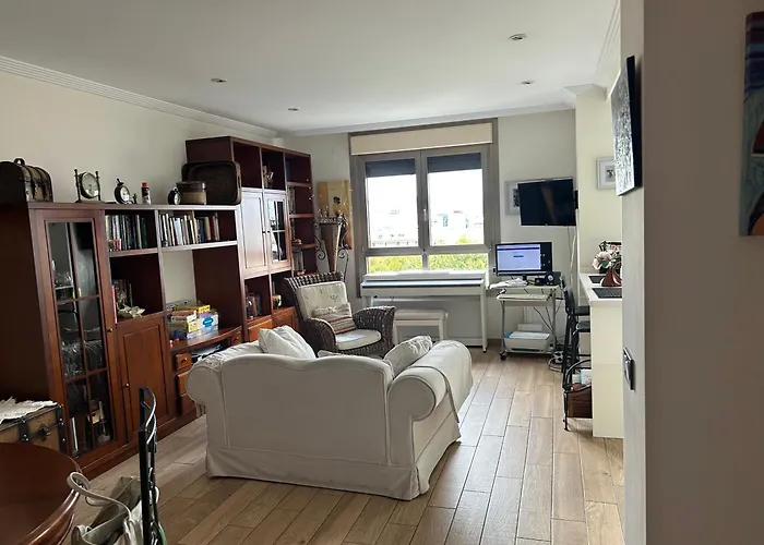 Residencial Playa Poniente 66 De Gijon